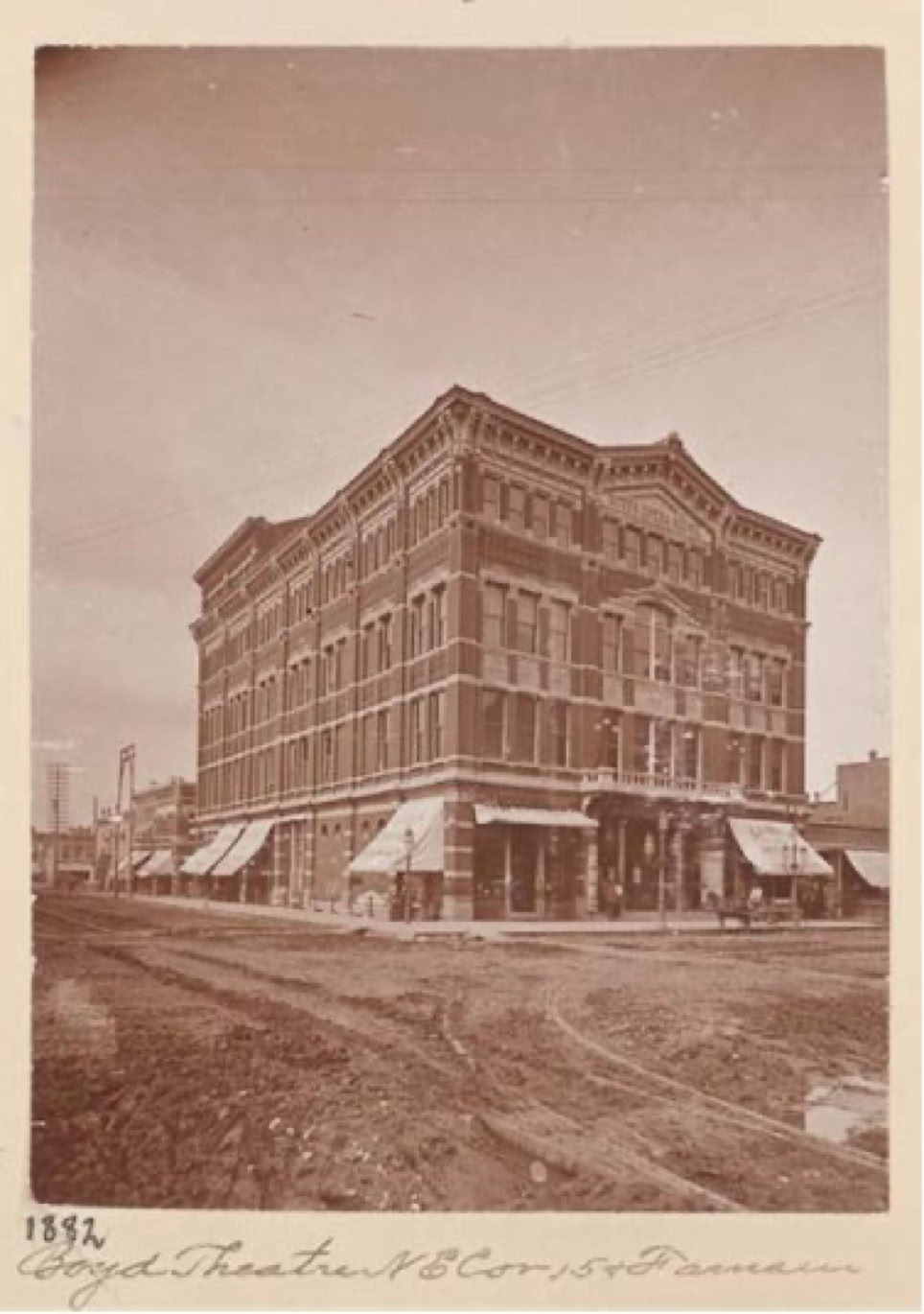 Boyd's Theatre and Opera House in Omaha, Nebraska Boyd's Theatre and Opera House in Omaha, Nebraska, as it was when Oscar Wilde lectured here in March 1882.